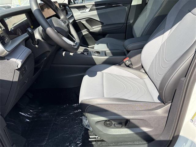 new 2025 Volkswagen Tiguan car, priced at $36,382