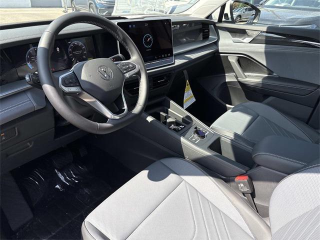 new 2025 Volkswagen Tiguan car, priced at $36,382