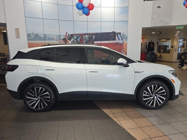 new 2025 Volkswagen ID.4 car, priced at $51,161