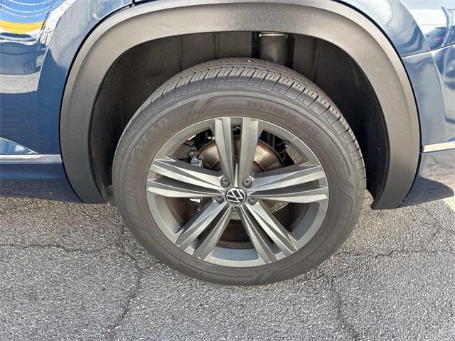 used 2021 Volkswagen Atlas car, priced at $27,998
