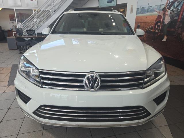 used 2017 Volkswagen Touareg car, priced at $20,888