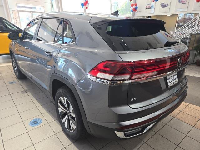 new 2025 Volkswagen Atlas Cross Sport car, priced at $39,206