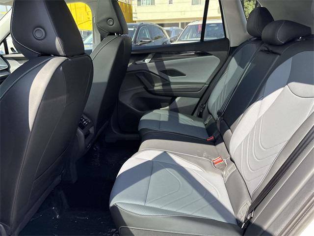 new 2025 Volkswagen Tiguan car, priced at $36,382
