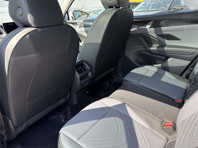 new 2025 Volkswagen Tiguan car, priced at $36,382