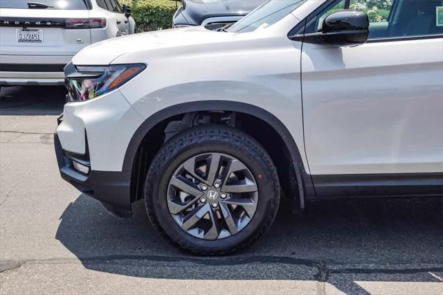 new 2025 Honda Ridgeline car, priced at $42,250