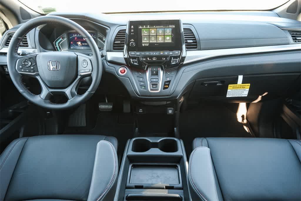 new 2024 Honda Odyssey car, priced at $43,655