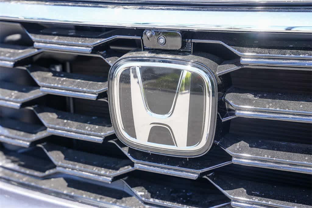new 2025 Honda Pilot car, priced at $54,575