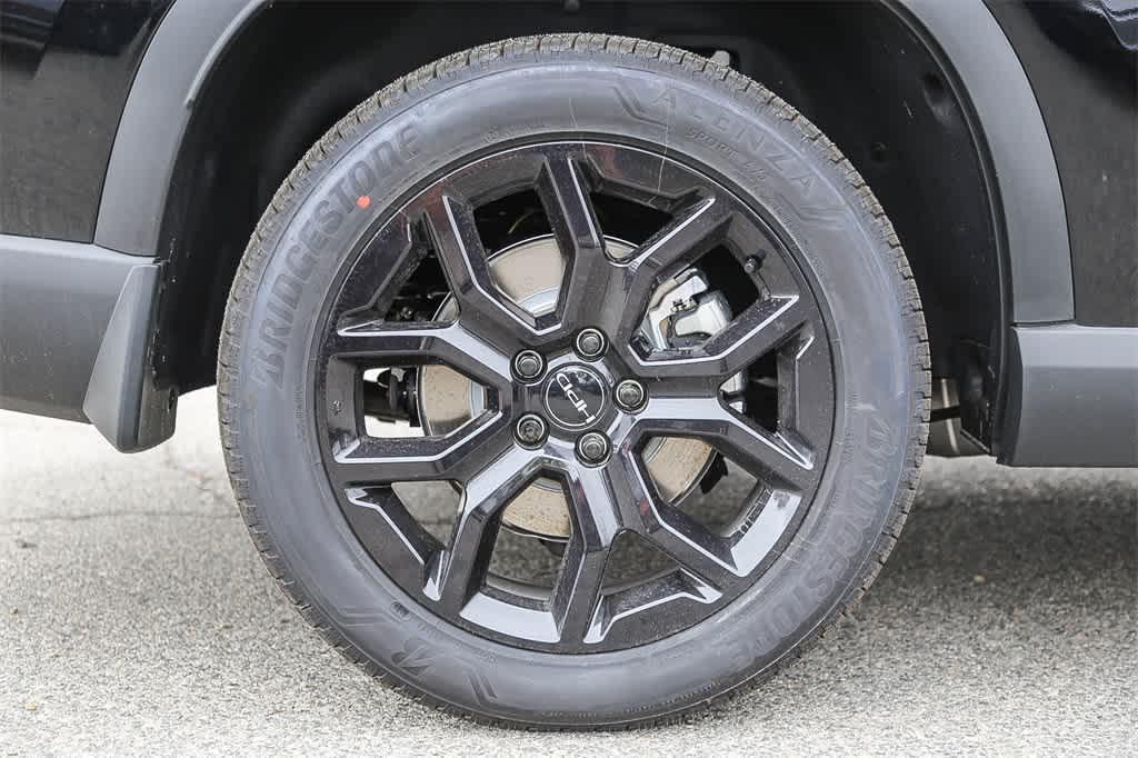 new 2025 Honda Pilot car, priced at $53,295