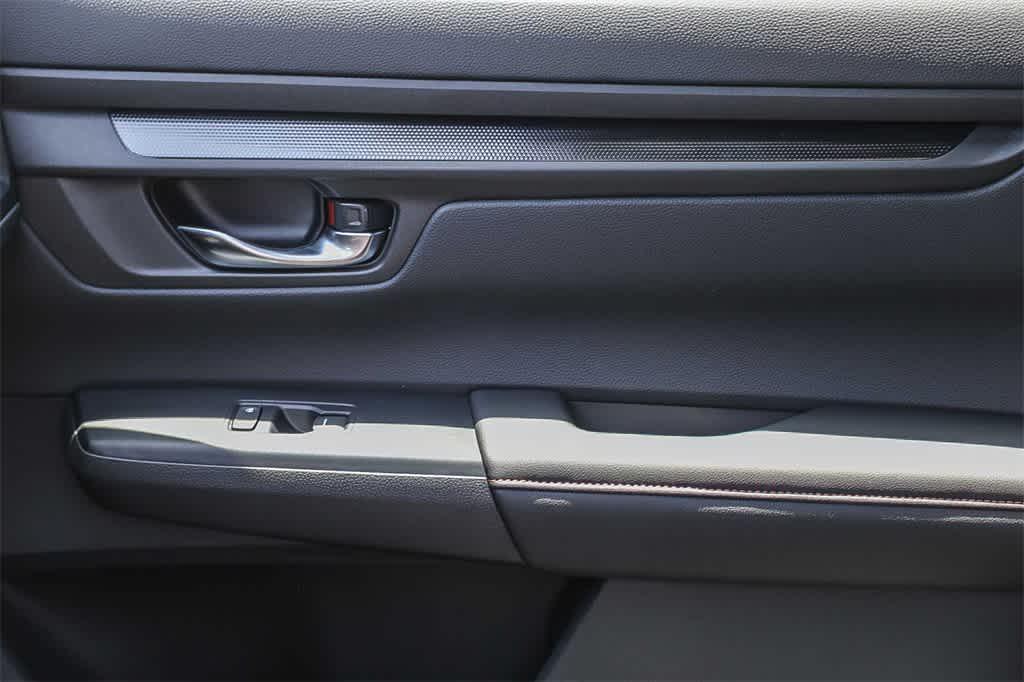 new 2026 Honda CR-V Hybrid car, priced at $41,675