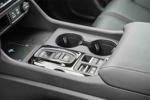 new 2025 Honda Pilot car, priced at $44,950