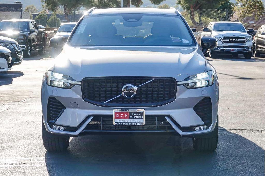 used 2025 Volvo XC60 car, priced at $37,995