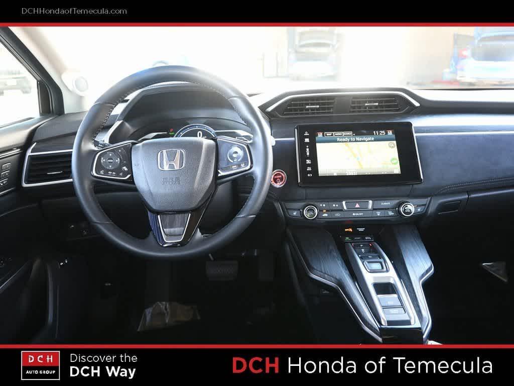 used 2018 Honda Clarity Plug-In Hybrid car, priced at $15,421