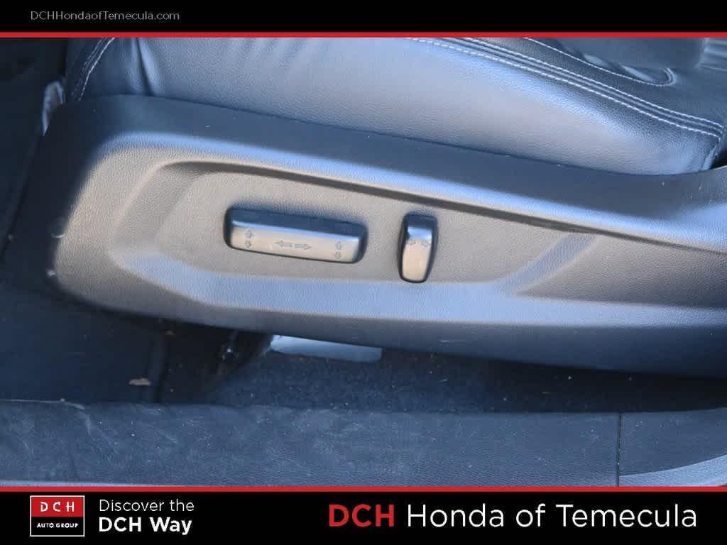 used 2018 Honda Clarity Plug-In Hybrid car, priced at $19,501