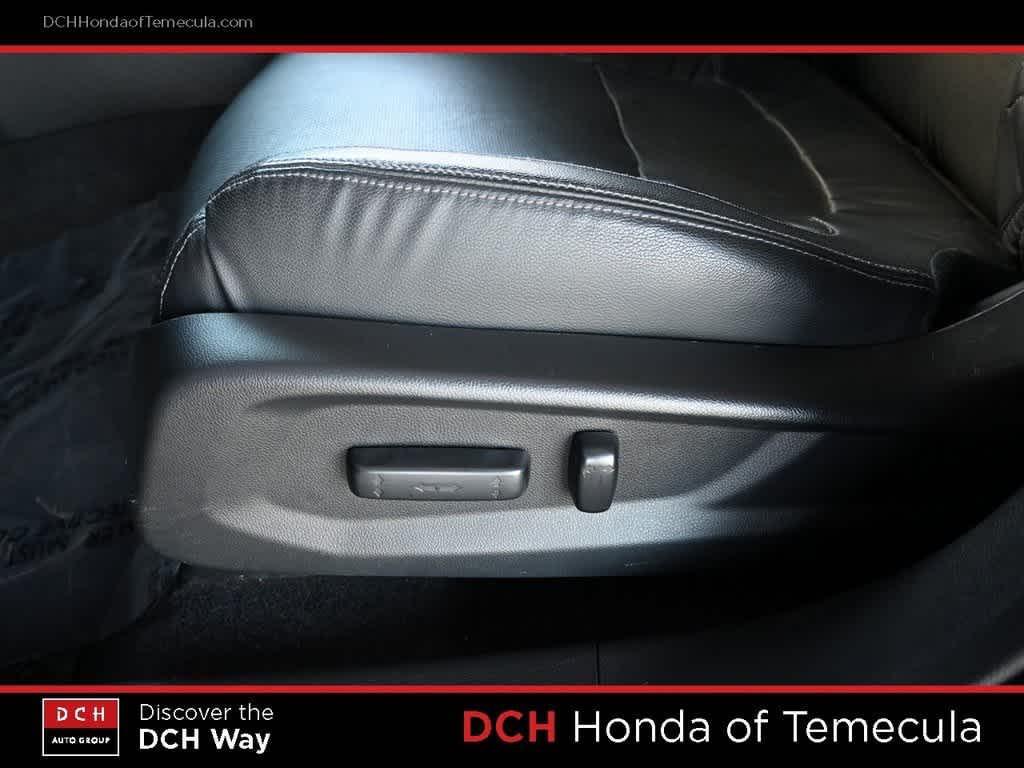 used 2018 Honda Clarity Plug-In Hybrid car, priced at $15,421