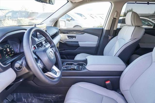 used 2025 Honda Pilot car, priced at $48,613