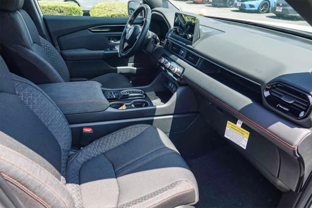 new 2025 Honda Pilot car, priced at $44,205