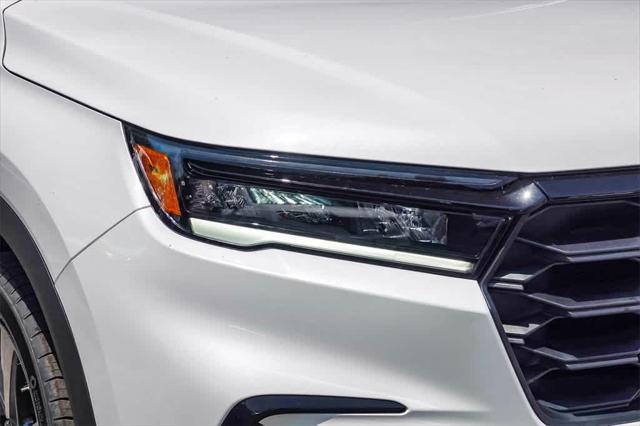 new 2025 Honda Pilot car, priced at $44,205