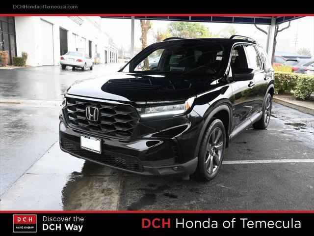 used 2025 Honda Pilot car, priced at $40,697