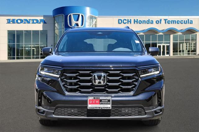 new 2025 Honda Pilot car, priced at $41,595