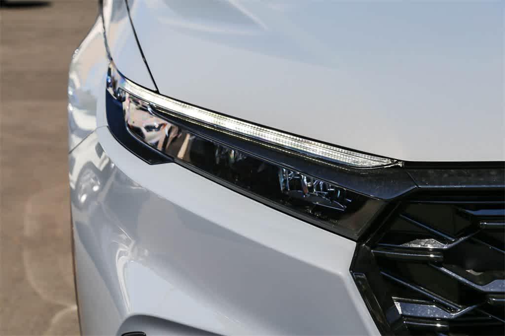 new 2026 Honda CR-V Hybrid car, priced at $40,705