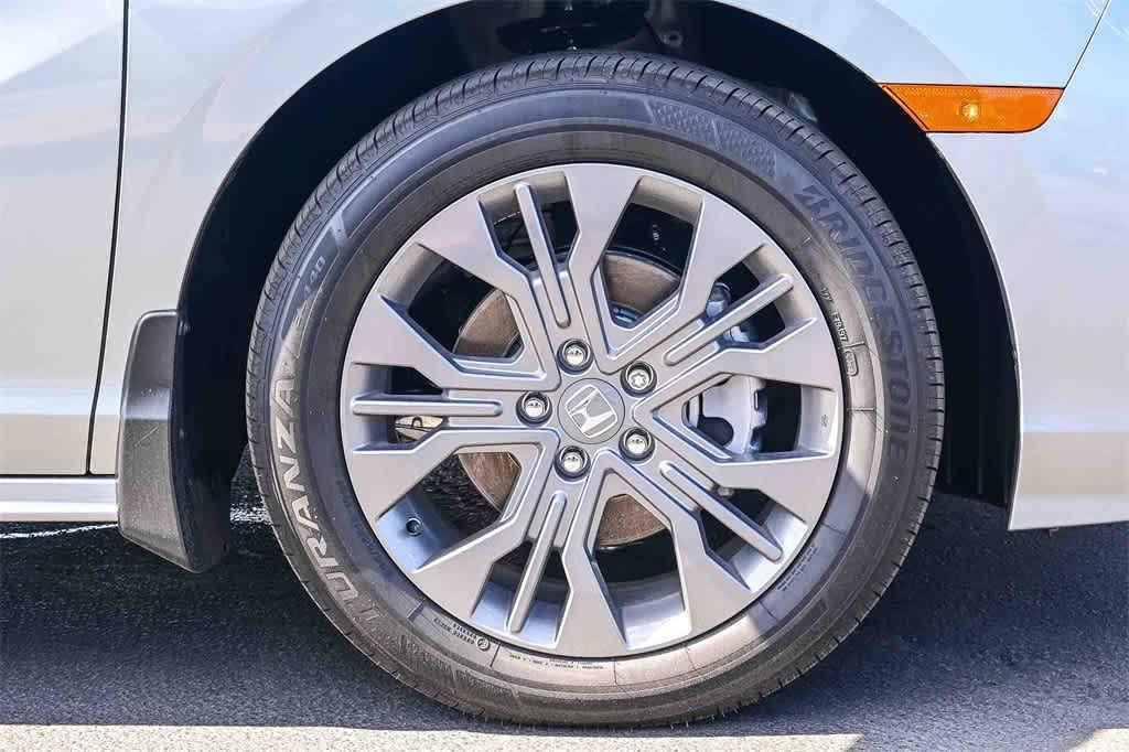 new 2025 Honda Odyssey car, priced at $48,360