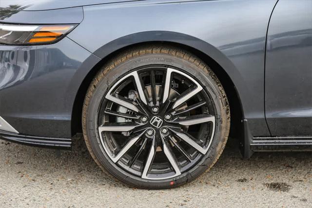 new 2025 Honda Accord Hybrid car, priced at $40,450