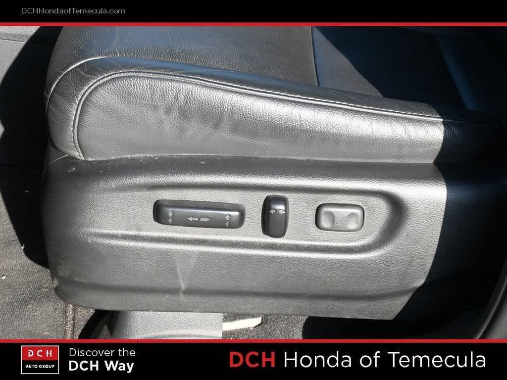 used 2022 Honda Pilot car, priced at $33,664