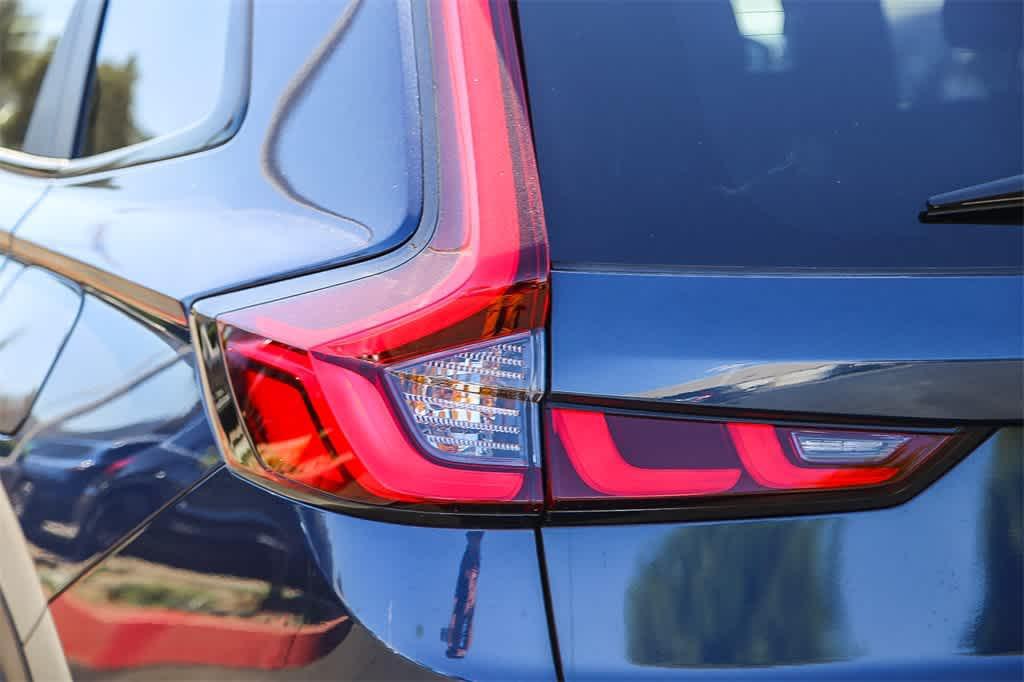 new 2026 Honda CR-V Hybrid car, priced at $40,250