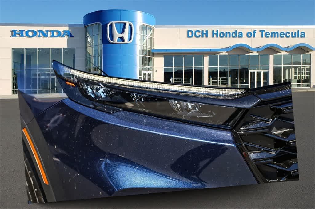 new 2026 Honda CR-V Hybrid car, priced at $40,250