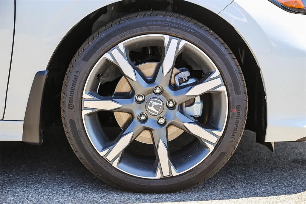 new 2026 Honda Civic Hybrid car, priced at $33,945