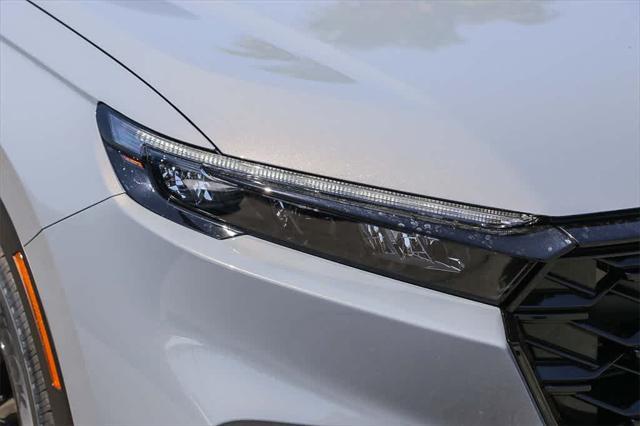 new 2026 Honda CR-V Hybrid car, priced at $40,575