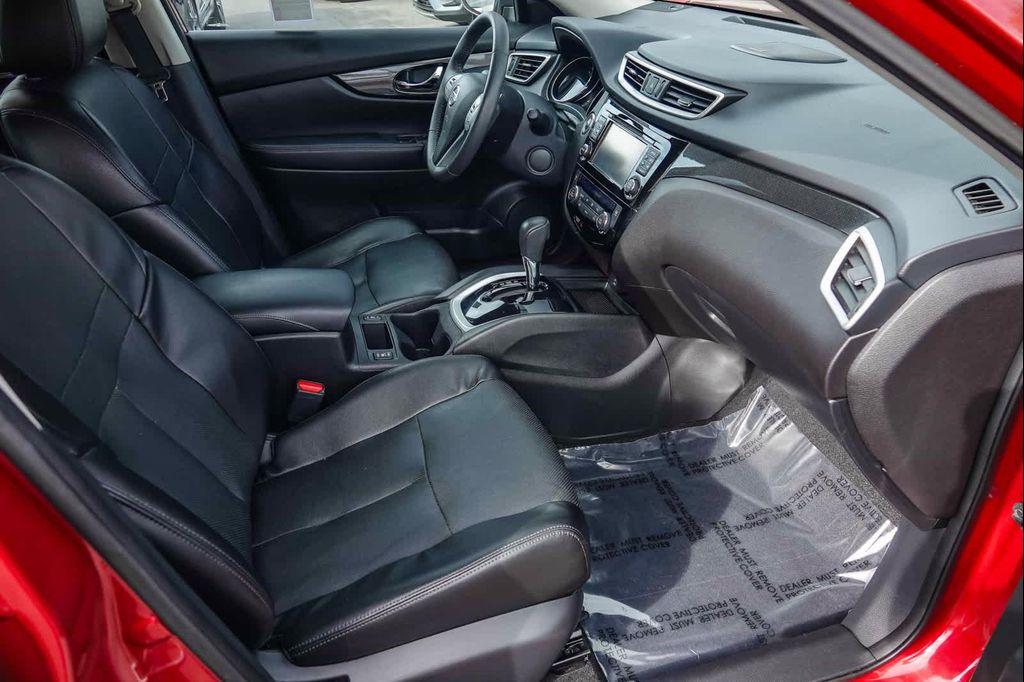 used 2016 Nissan Rogue car, priced at $13,155