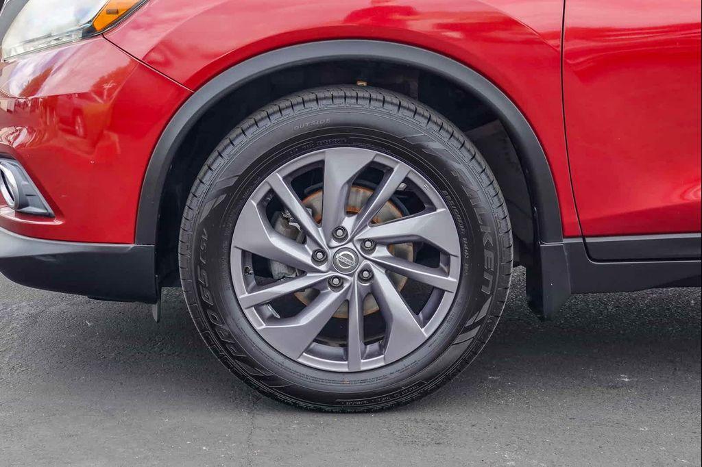 used 2016 Nissan Rogue car, priced at $13,155