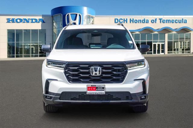 new 2025 Honda Pilot car, priced at $44,150