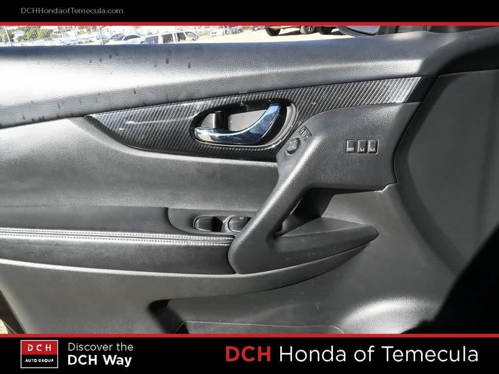 used 2018 Nissan Rogue car, priced at $14,772