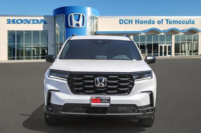 new 2025 Honda Pilot car, priced at $42,050