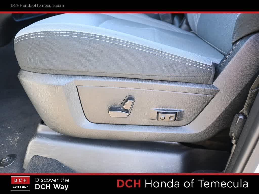 used 2024 Ram 2500 car, priced at $41,056