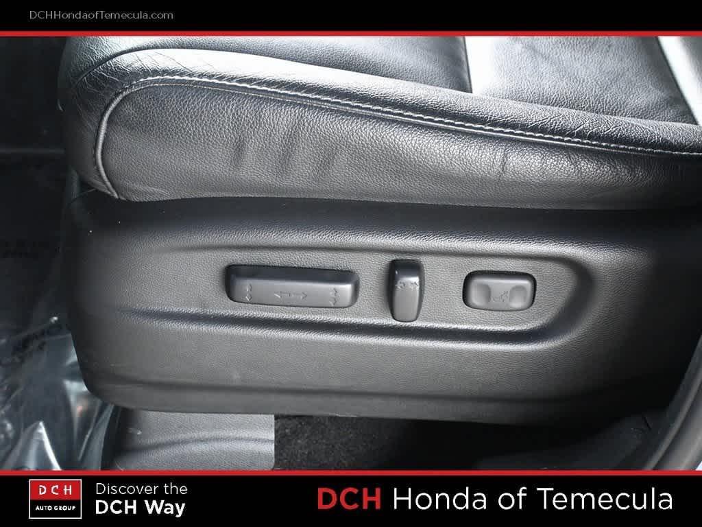 used 2022 Honda Pilot car, priced at $31,797