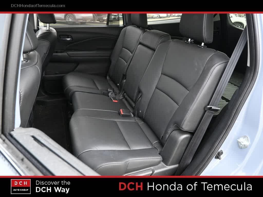 used 2022 Honda Pilot car, priced at $33,400