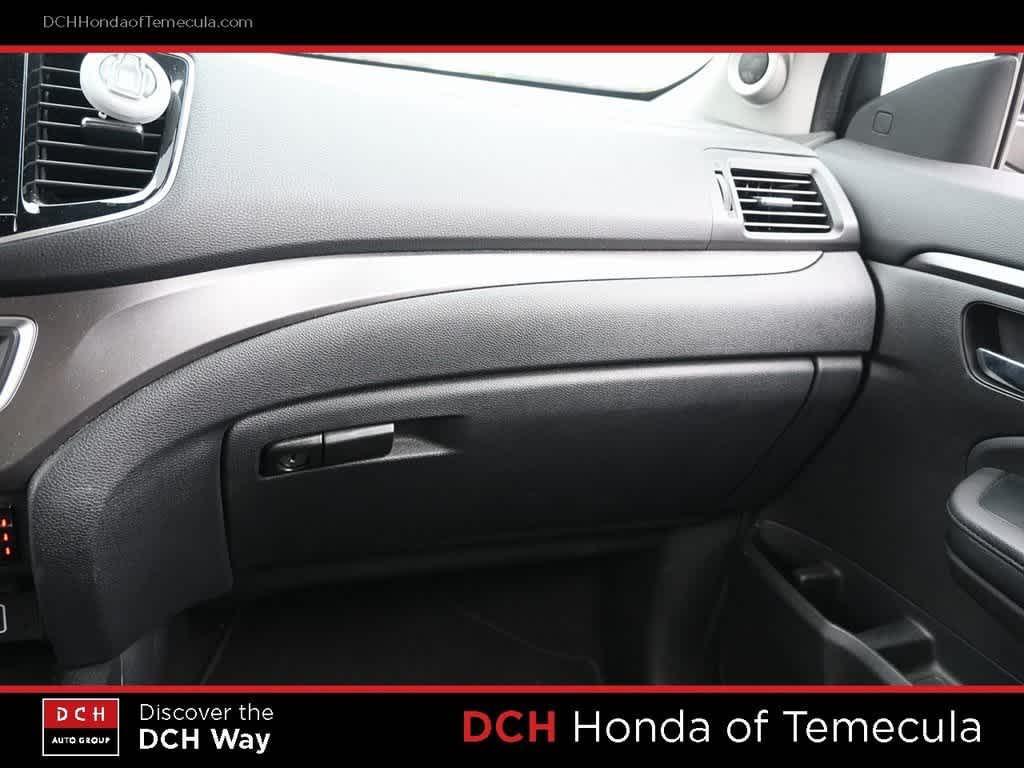 used 2022 Honda Pilot car, priced at $33,400