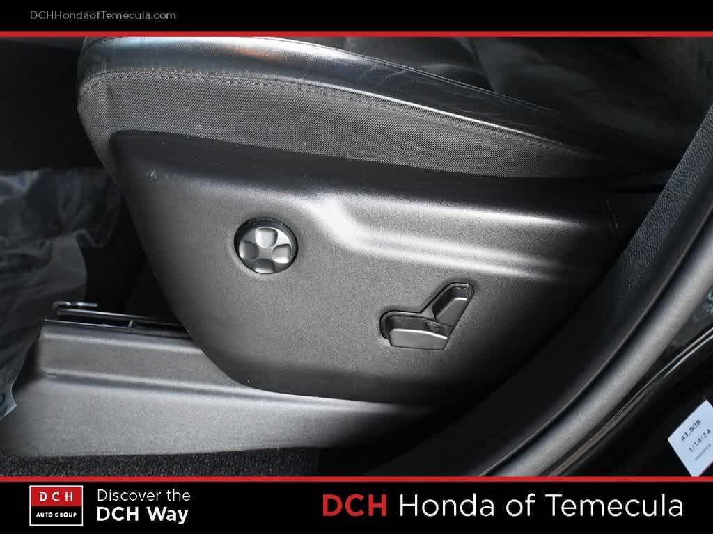 used 2021 Jeep Grand Cherokee car, priced at $17,671