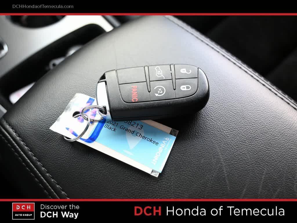 used 2021 Jeep Grand Cherokee car, priced at $17,671