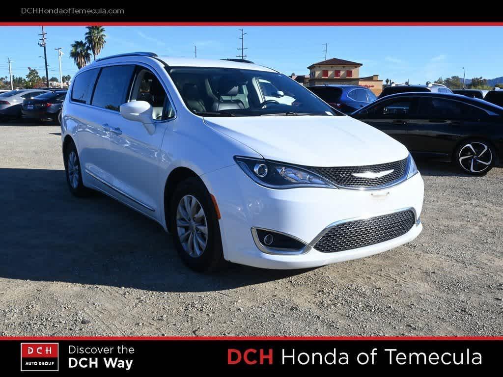 used 2018 Chrysler Pacifica car, priced at $14,490