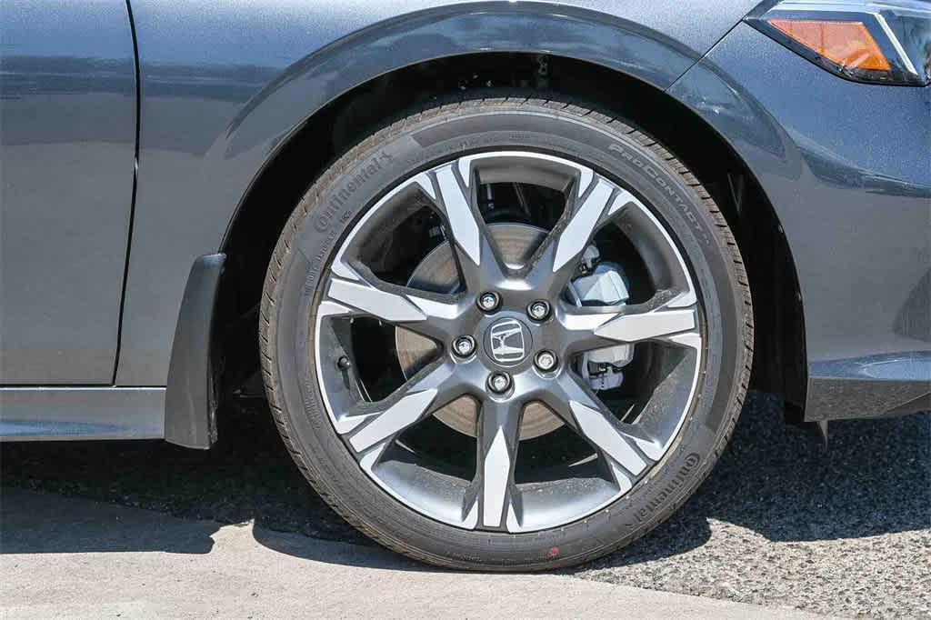 new 2026 Honda Civic Hybrid car, priced at $33,490