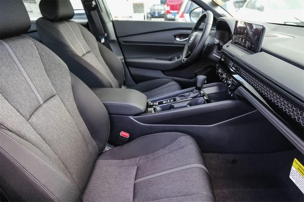 new 2025 Honda Accord Hybrid car, priced at $35,260