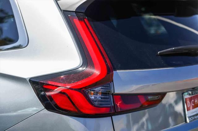 new 2025 Honda CR-V Hybrid car, priced at $39,045