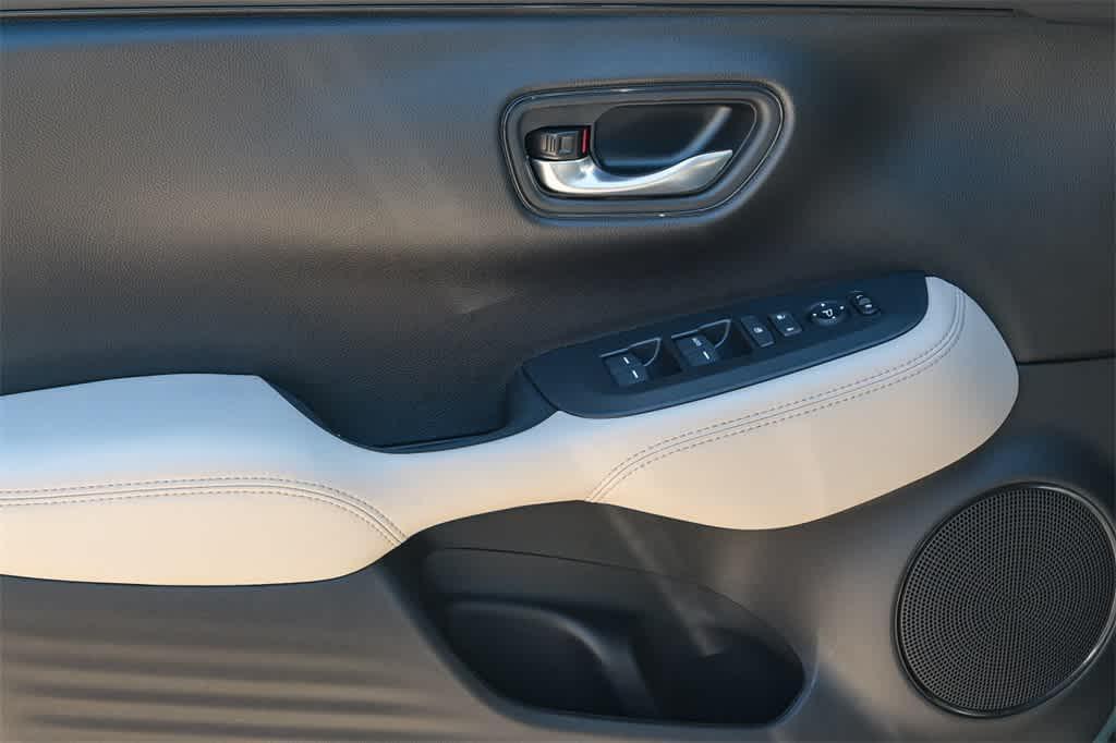 new 2026 Honda HR-V car, priced at $28,105