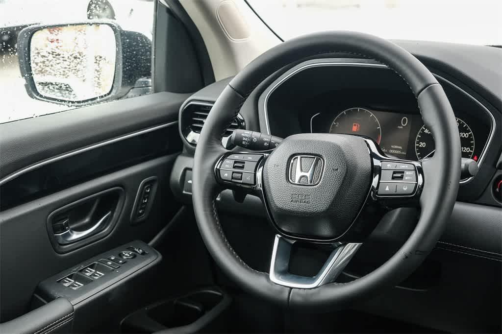 new 2025 Honda Pilot car, priced at $46,180
