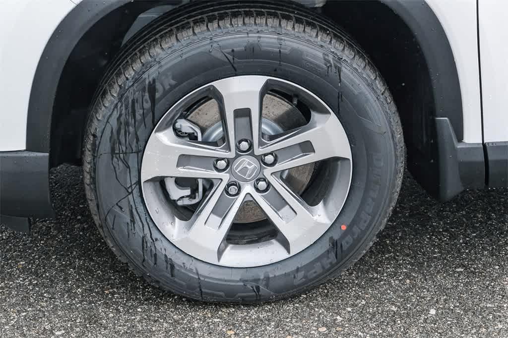 new 2025 Honda Pilot car, priced at $46,180