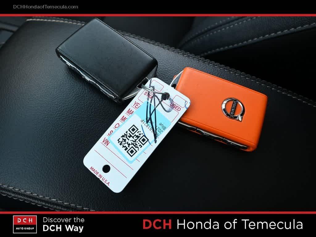 used 2021 Volvo XC40 car, priced at $22,157